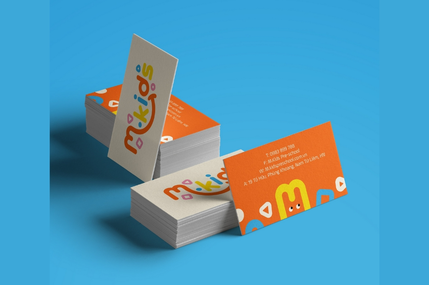 Thiết kế logo cửa hàng mẹ và bé 2.jpg