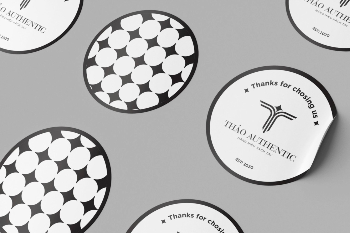 Thiết kế logo thời trang nữ tính 9.jpg