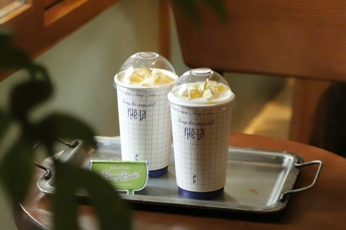 Thiết kế bao bì mùa cưới Phê La 8.jpg