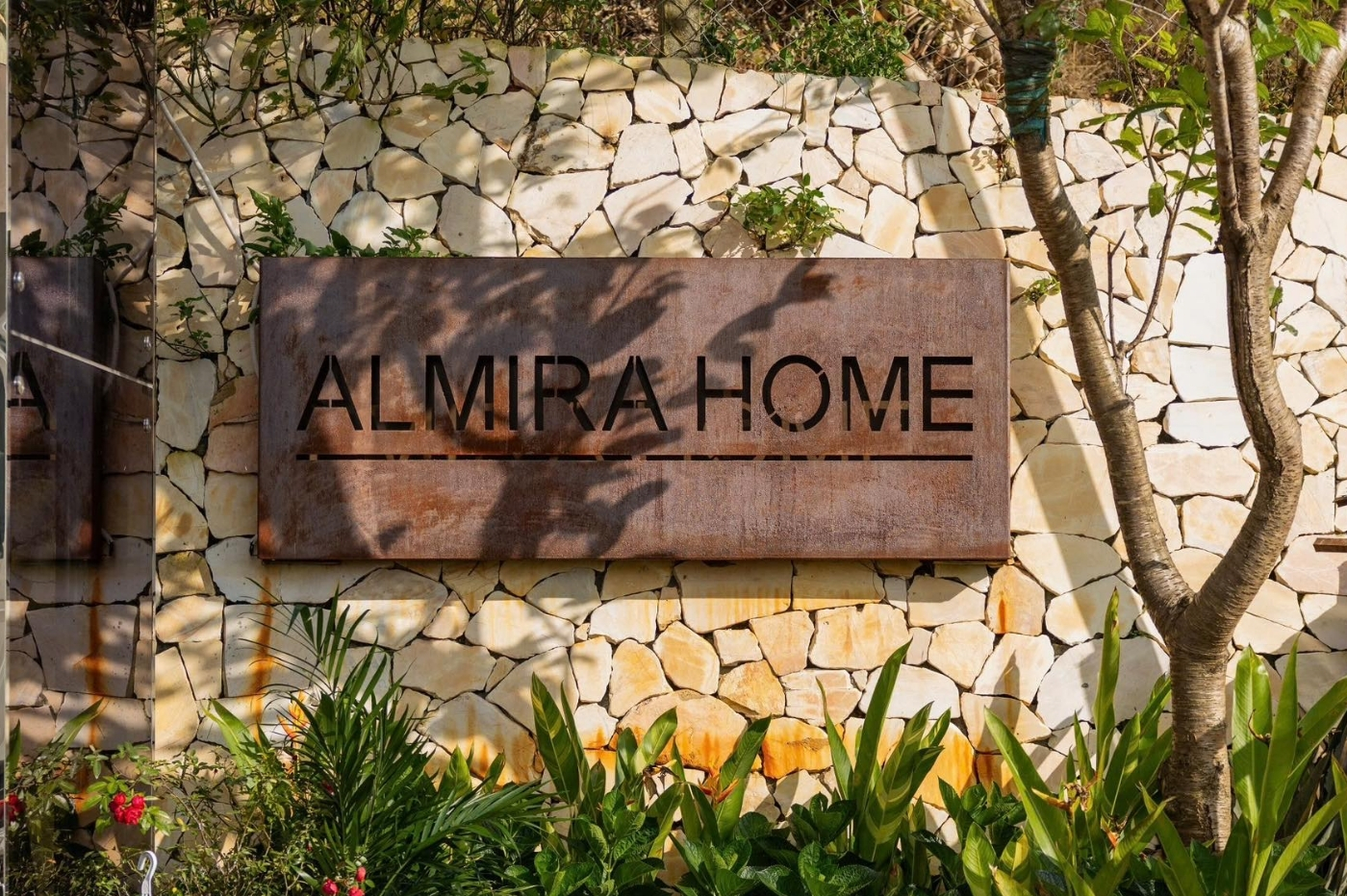 logo homestay dalat 8.jpg